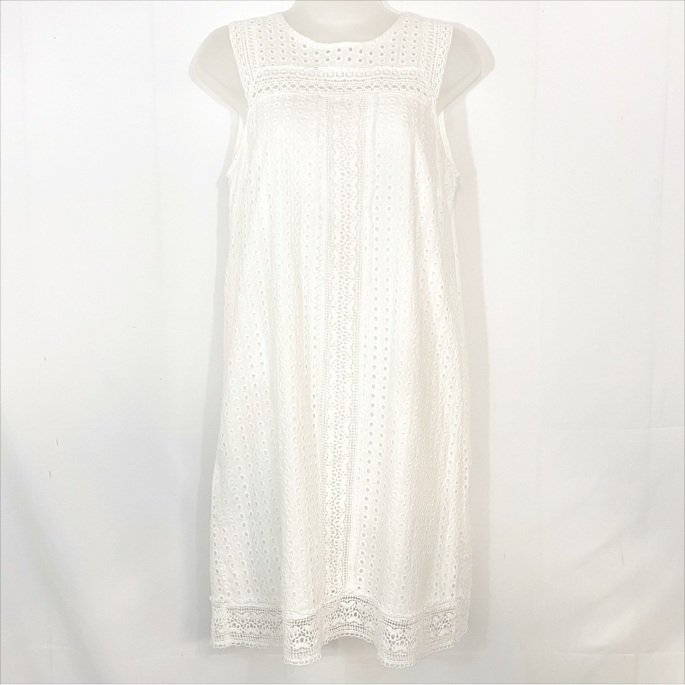Solitaire | White Eyelet And Crochet Detail Dress